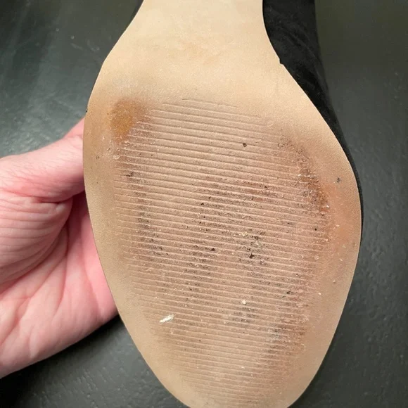 Ann Taylor Black Suede Block Heel with Crystal Detail - Size 9 - Picture 11 of 11